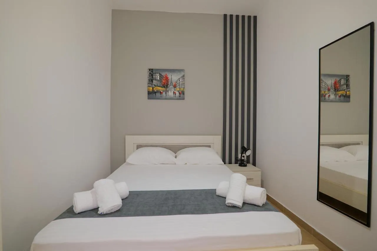 Empo Hotel Ksamil