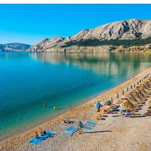 https://apartmani-baska-51523.primorje-gorskikotar.com